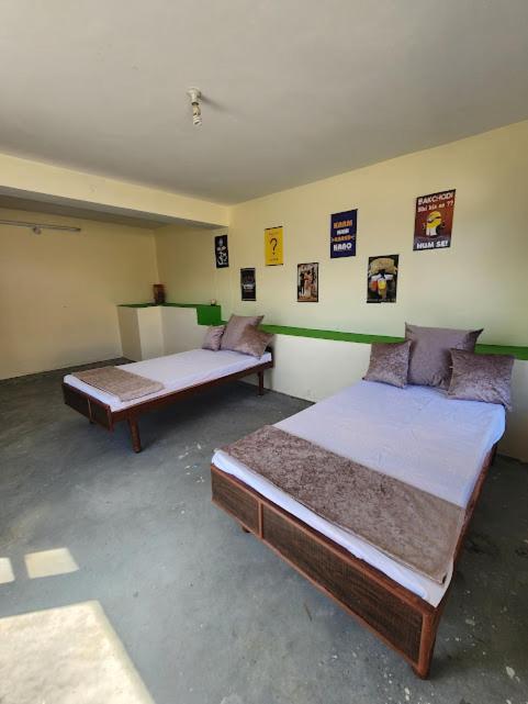Safarnama Retreat Homestay - All Rooms With Mountain View Kalpa Luaran gambar