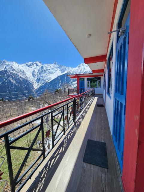 Safarnama Retreat Homestay - All Rooms With Mountain View Kalpa Luaran gambar